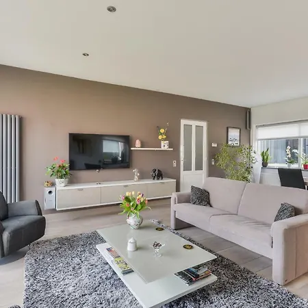 Spacious Family Apartment